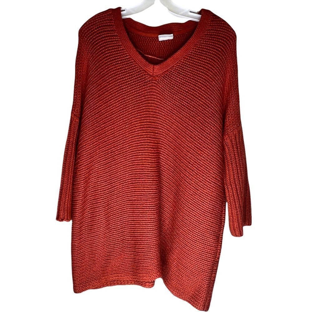 Noisy May‎ Sweater